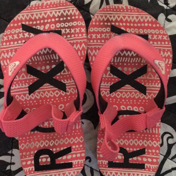 Disney/wonder kids/roxy size 5tod sandal $10/3pr - Picture 4 of 7